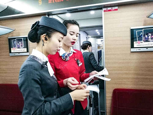 航空乘務(wù)專(zhuān)業(yè)