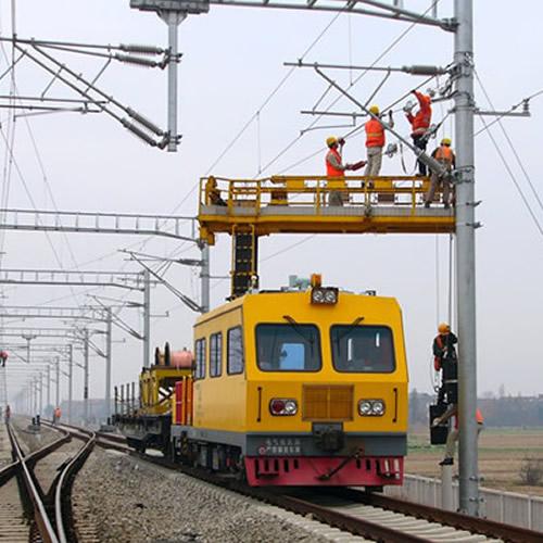 初中畢業(yè)學(xué)習(xí)鐵道供電專業(yè)學(xué)費多少？